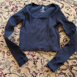 Women's black Long Sleeve Top